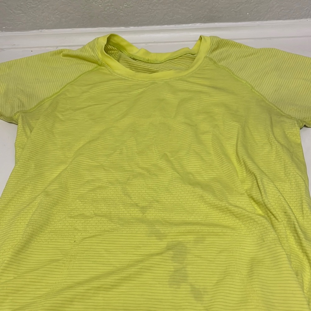 Lululemon Swiftly Tech